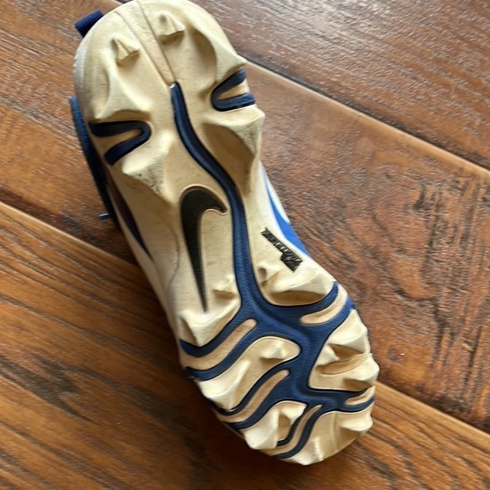 COPY - - Nike Fast Flex Cleats - Size 4.5Y